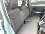 運転席シート廻りは使用感も少なく、良好な状態となっています。前オーナー様が丁寧に使っていたことがよくわかりますね。