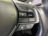【アダプティブクルーズコントロール】高速道路での長距離走行が楽に!!自動で速度を保つクルーズコントロールが、衝突軽減システムと連携し、前方の車両を感知して車間を保つように速度調節してくれます!!