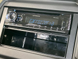 お好きな音楽を車内でお楽しみいただけます♪スピーカー交換・ウーハー追加などの音質向上や、最新ナビ・後席モニター等の取り付けも是非ご相談ください!