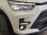 【シーケンシャルターンランプ付きLEDヘッドライト】人気の『流れるウィンカー』付きのLEDヘッドライトを装備♪高級感はもちろん、点灯時は存在感たっぷりで他車からも認識されやすく安心です。