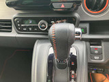 お車を購入される際はご不明な点や不安な点もあるかと思いますが、困ったらお気軽にご相談下さい! 0078-6002-905410  までお電話頂ければ当店のスタッフがじっくりお話を聞かせて頂きます!