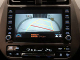 バックガイドモニターで、後方を確認しながら安心して駐車することができます。運転初心者も熟練者も必須の機能ですよ!