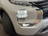 【シーケンシャルターンランプ付きLEDヘッドライト】人気の『流れるウィンカー』付きのLEDヘッドライトを装備♪高級感はもちろん、点灯時は存在感たっぷりで他車からも認識されやすく安心です。