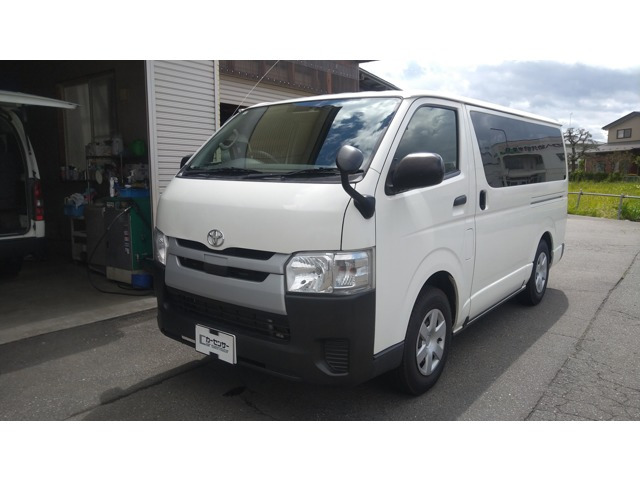 トヨタ レジアスエース 