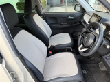 中古車にもボディーコーティング施工できます。一度ボディを磨いてから施工しますので、光沢のある綺麗な状態でお乗りいただけます。お気軽にご相談下さい。
