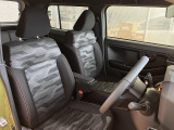 運転席広々