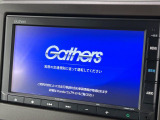 【純正ナビ】人気の純正ナビを装備。オーディオ機能も充実しており、Bluetooth接続すればお持ちのスマホやMP3プレイヤーの音楽を再生可能!毎日の運転がさらに楽しくなります!!