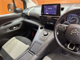 ◆LIBERALAは、輸入車選びの新たなスタイルを提案するインポート・セレクト・ブランドです。オーナー様となる方がクルマから直接感じる感性を第一にした、最良の一台との出会いをコーディネートいたします。