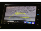 バックカメラが装備されており、後方の安全確認はもちろんのこと狭い場所での駐車や雨の日・夜間など視界の悪いコンディションでのストレスの軽減にもなります!