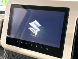 【メーカー純正9インチナビ】インテリアに溶け込むスタイリッシュな「専用設計」メーカーナビを装備♪視認性や操作性など基本性能にも優れ、より上質なカーライフをお楽しみいただけます。