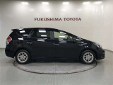 【まるごとクリーニング】シートを取り外し、車内を徹底洗浄。隅々まで丁寧に仕上げています。