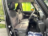 運転席シート廻りは使用感も少なく、良好な状態となっています。丁寧に使われていたことがよくわかりますね。