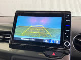 【バックカメラ】リバースにするだけで映ります、後方の安全確認や、狭い駐車場での車庫入れ、雨の日や夜間など視界の悪い時に便利です!安全にバックする為には欠かせない装備です。