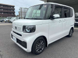 外装は、専任のスタッフが真心込めて丁寧にワックス磨きをしておりますので、ピカピカに仕上がっております。