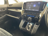 【 オートエアコン 】車内温度を感知して自動で温度調整をしてくれるのでいつでも快適な車内空間を創り上げます!
