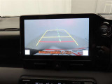 バックモニターを装備しています。車庫入れ時等に車両後方が確認出来るのでとても便利です。