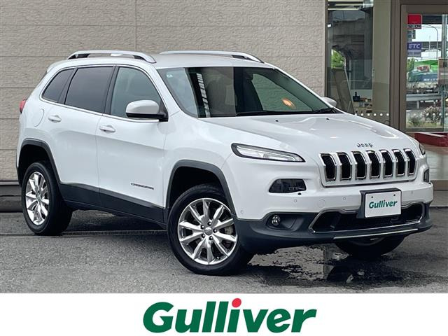 チェロキー リミテッド 4WD 本革シート