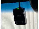 純正ドライブレコーダーを装着しています♪高画質、高機能で、毎日の運転に安心をプラスします!しっかり、録画できるマストアイテムです♪