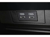 USB端子ソケット装備!