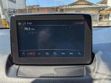 ナビゲーション装着車です。