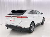 「バックフォルム」です。トランク・ラゲッジスペースには、多くの荷物を入れることが可能です。