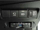 高品質カークリーニング 外装・内装、岐阜トヨペットの専門スタッフがシートもカーペットも綺麗に洗浄済み!プロの仕上げを是非ご確認ください。