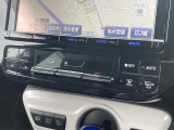 【オートライト】周りの明るさに応じて自動でヘッドライトの点灯・消灯ができる機能です!ライトの付け忘れ・消し忘れなどが無くなり、雨の日や夕方の走行も安心!トンネル通過時も便利ですね!