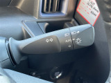 【 オートライト 】オートライトなのでライトの点け忘れを気にすることなく運転が出来ます♪//