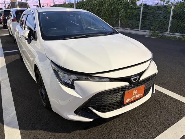 トヨタ カローラスポーツ 