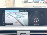 ●純正ナビ:一体感のあるナビは、高級感ある車内を演出してくれます。オーディオ機能も充実しておりますので、運転もより楽しめます♪