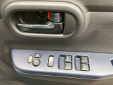 パワーウィンドウ付き☆運転席で全部の窓を開閉することが可能!!快適にドライブをお楽しみいただけます☆
