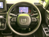 【ステアリングスイッチ】運転中、前方から目線をそらすことなく、オーディオ等の操作が可能な便利機能!安心&快適なドライブを演出してくれます♪