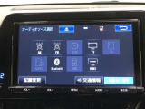 ラジオ、フルセグテレビ、CD再生、DVD再生、SD再生(音楽/動画)、SD録音(別途SDカードが必要です)、Bluetoothオーディオが使用可能です。詳しい仕様については展示店舗までお尋ねください。