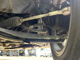 お車を安心してお乗りいただく為には、足回りの定期点検が欠かせません。サービスサポート(有償保証)では無料点検もご提供しており、安心のカーライフをお過ごしいただけるサポート体制が整っています。