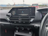 Apple CarPlay/Android Autotに対応したタッチスクリーン/Bluetooth接続によるミュージックプレイヤー接続/ハンズフリー通話