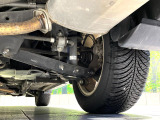 お車を安心してお乗りいただく為には、足回りの定期点検が欠かせません。サービスサポート(有償保証)では無料点検もご提供しており、安心のカーライフをお過ごしいただけるサポート体制が整っています。