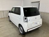 当店は仕上げ業者と提携して、車両の仕上げを行っております。磨き、ルームクリーニング、ヘッドライト磨き、を一貫して行っております。