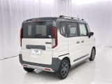 軽自動車は燃費も良くて経済的♪小さなボディで運転しやすい!細い道だってラクラク運転♪