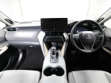 SUVならではの見晴らしの良い前方視界で快適なドライブをお楽しみいただけます!