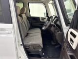 運転席の高さを変更できるので、体格に合わせた位置で運転できます!