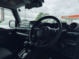詳しいお車の状態をご覧頂く為、多くの写真を掲載しておりますので、最後の一枚までご覧下さい♪