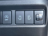 【両側パワースライドドア】静かで滑らかな電動開閉により、上質な使い心地を実現。ワンタッチ操作でスマートな乗降を叶えます。