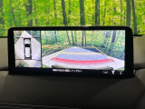【360&deg;ビューモニター】専用のカメラにより、上から見下ろしたような視点で360度クルマの周囲を確認することができます☆死角部分も確認しやすく、狭い場所での切り返しや駐車もスムーズに行えます。