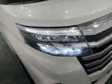 LEDヘッドライトで夜間の運転も安心ですね