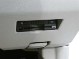 アンテナ分離型ETCです ETC本体は目立つところに設置していないのでデザイン的にも安全性も高いです 高速道路をご利用される方は必需品ですよ