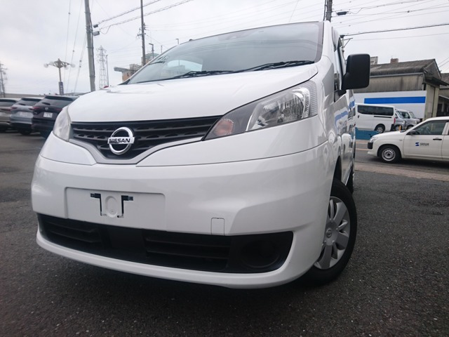 日産 NV200バネットバン 