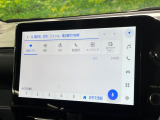 【メーカー純正ナビ】インテリアに溶け込むスタイリッシュな「専用設計」メーカーナビを装備♪視認性や操作性など基本性能にも優れ、より上質なカーライフをお楽しみいただけます。