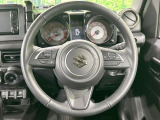 【純正革巻きステアリング】上質な革を使用することで、手にしっかり馴染みとても運転しやすいハンドルです♪