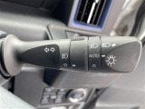 【オートライト】は、付け忘れや消し忘れを防ぐことができます。高速道路などのトンネルなどにも役立ちます♪