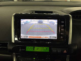 ディスプレイオーディオやカーナビは、現代のドライブにおいて欠かせない装備のひとつです。初めての場所でも迷いにくく、快適なルート案内で運転をサポートします。移動中のエンターテインメント性も高まります。